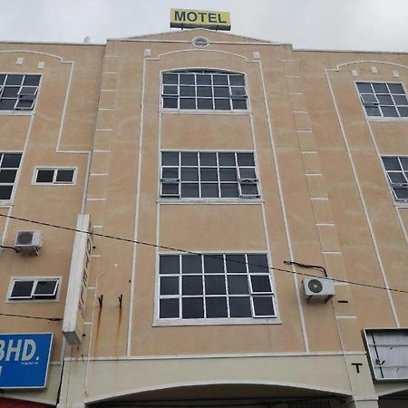 Spot On 89907 Motel Impian Seri Manjung Exterior photo
