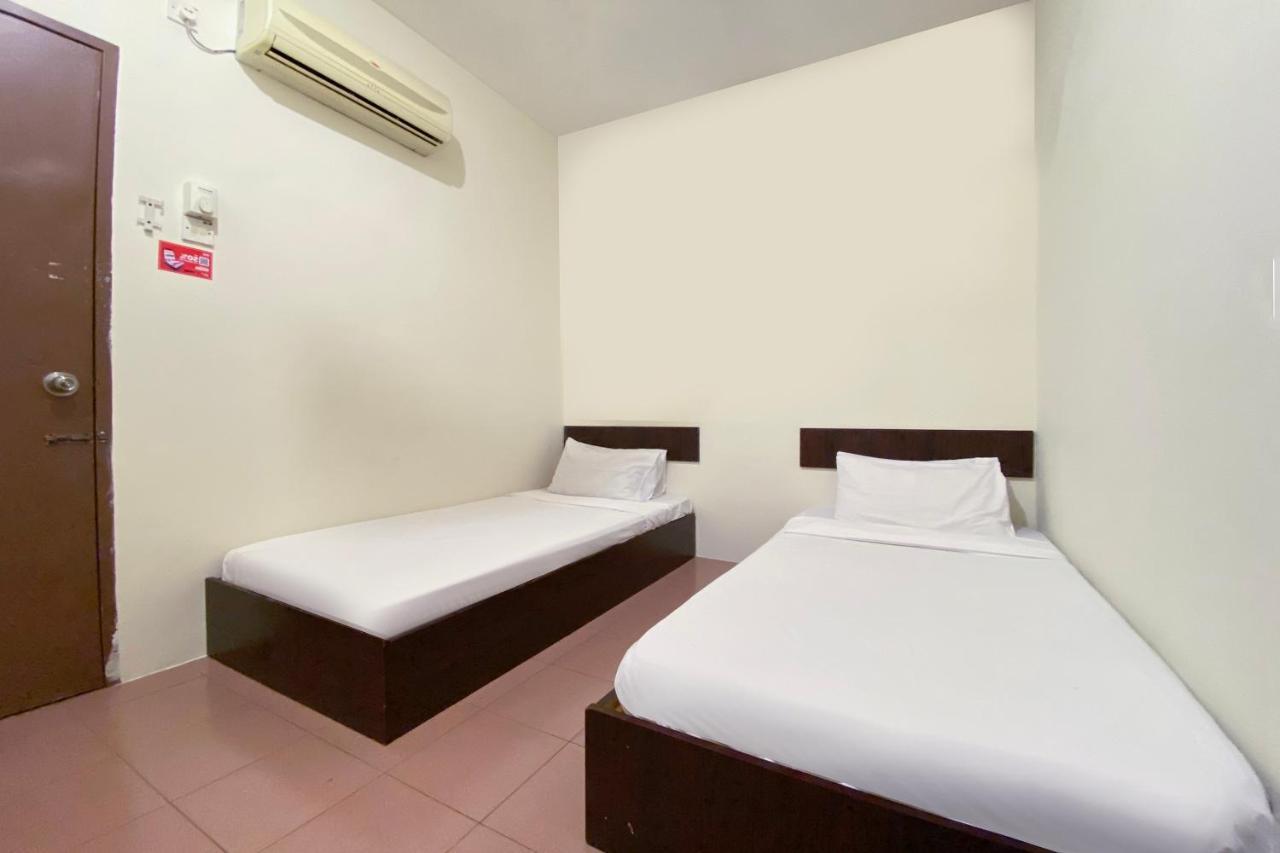 Spot On 89907 Motel Impian Seri Manjung Exterior photo