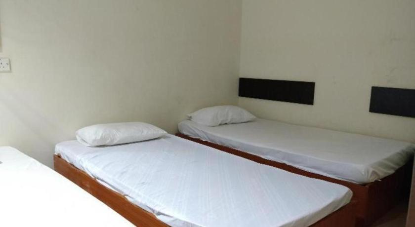 Spot On 89907 Motel Impian Seri Manjung Exterior photo